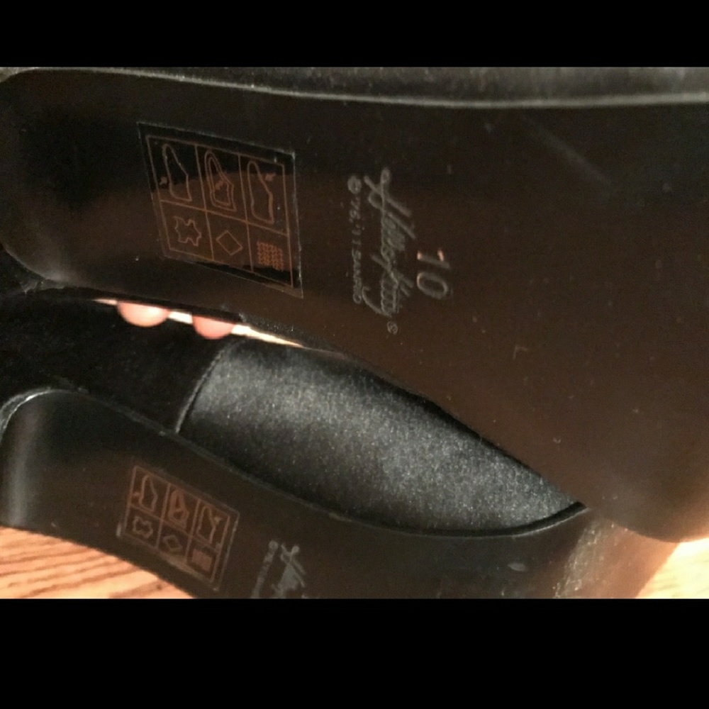 Hello kitty heels - Picture 4 of 5